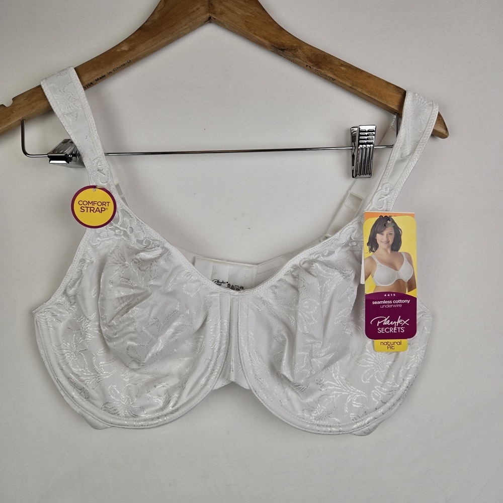 Playtex Secrets Seamless Cottony Underwire bra Natural Fit, Size 38DD